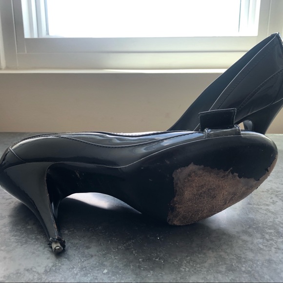 Burberry heels - Picture 2 of 7